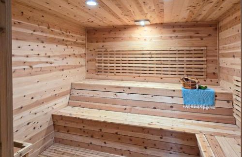 Sunday River Area House | Brightwind Lodge