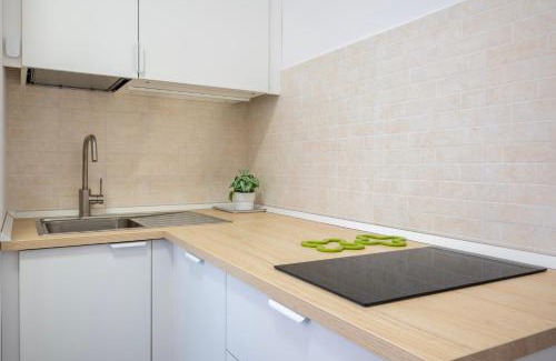 Caselle Torinese Apartment | BRIKS Vicino Aeroporto di Caselle Self Check-in H24