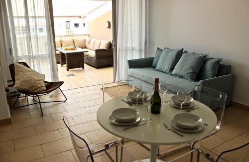 Poris de Abona Apartment | Brilliant 2BDR Apartment