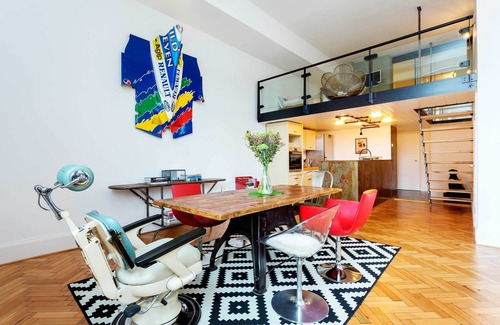 East Walworth Apartment | Brilliant Bermondsey, by Veeve