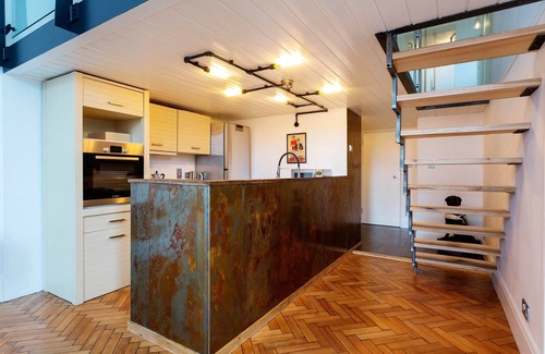 East Walworth Apartment | Brilliant Bermondsey, by Veeve