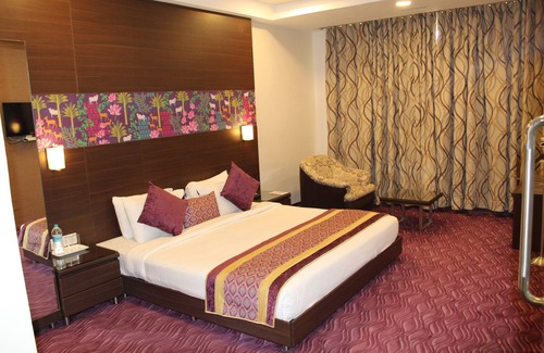 Indore Hotel | Brilliant Hotel & Convention Center