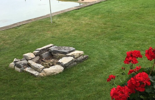 Cayuga House | Bring The Family To Our Corner Of The Finger Lakes