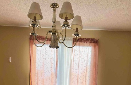 Lackawanna House | Bring the whole family to this great place with lots of room for fun. 5m bills S