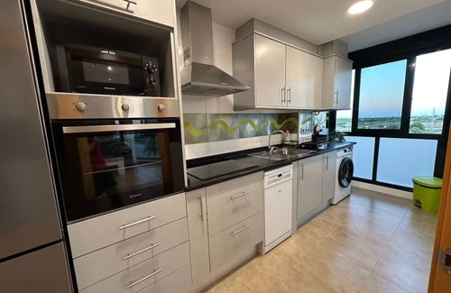 Torreblanca Apartment | Brisa Azahar - Cozy Apt for 6 with AC and WiFi 7min from the beach