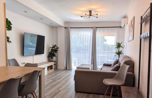 Torre de Benagalbon Apartment | BrisaMar II primera línea de playa & priv parking