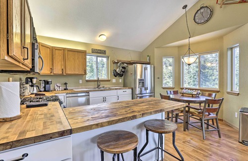 Valley of the Sun Cabin | 'Bristle Cone' Fairplay Cabin w/Hot Tub