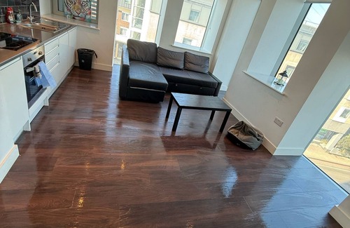 Collier's Wood Apartment | Britannia Point Living: Premium 2-Bedroom Apartment