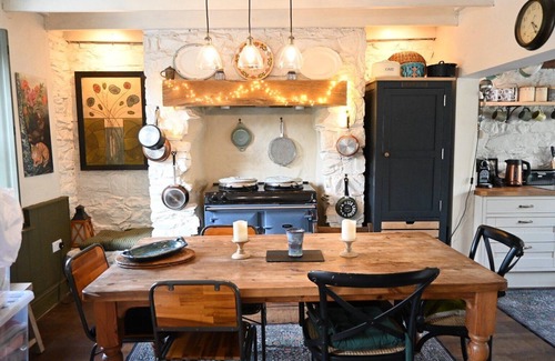 Moylegrove Cottage | Bro Deg – Your Cosy Cottage Getaway in Moylegrove