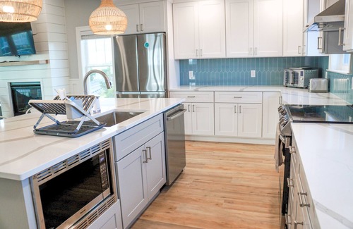 Milton House | Broadkill Beach home with amazing water views- just steps from the beach!