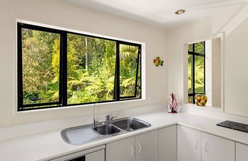 Opua House | Broadview Retreat - Opua Holiday Home