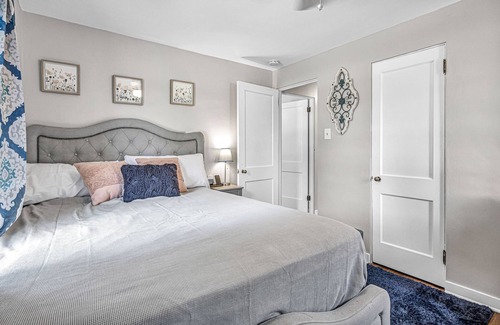 Sheboygan Apartment | Broadway Hideaway: Monthly Stays Welcome!