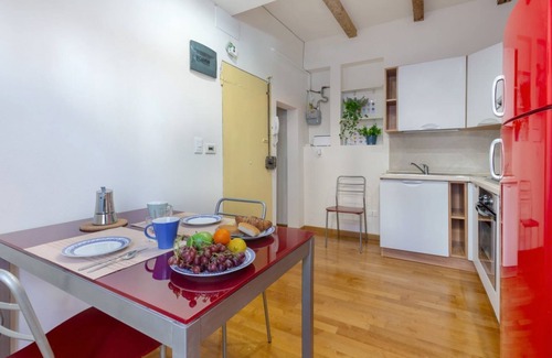 Historic Center Apartment | Broccaindosso Apartment S. Orsola Hospital Center