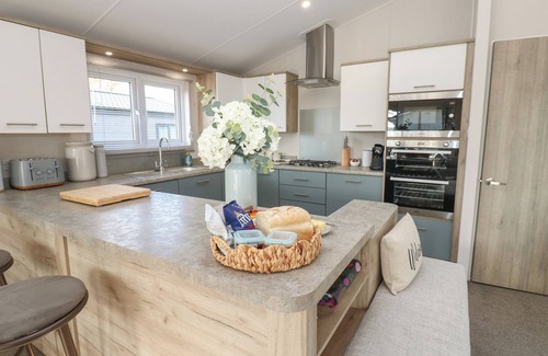 Welton Cottage | BROCKLEBANK LODGE, 35, family friendly, with a garden in Armathwaite