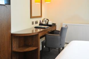 London Borough of Bromley Hotel | Bromley Court Hotel London