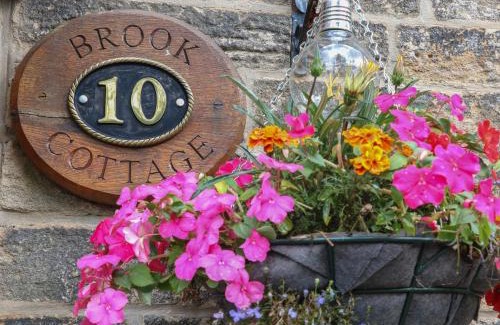Little Hayfield House | Brook Cottage