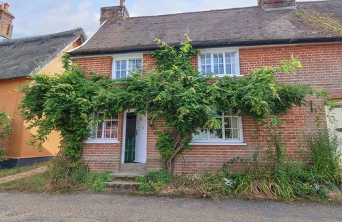 Peasenhall Cottage | Brook Cottage