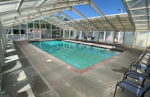 Brookings Hotel | Brookings Inn Resort