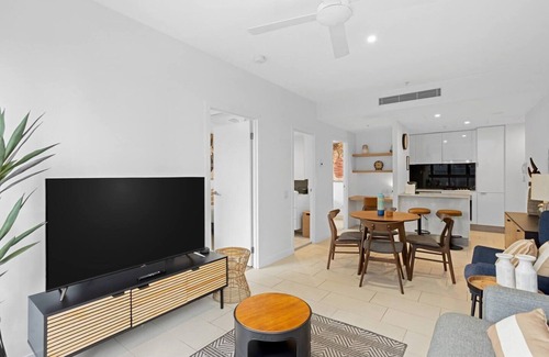 Fortitude Valley Apartment | Brooklyn on Brookes Urban High rise Sophistication