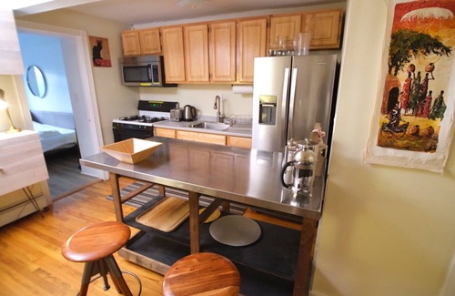 Park Slope Apartment | Brooklyn Townhouse Apartment, Garden, Spacious, Great Location, 1 Stop to City