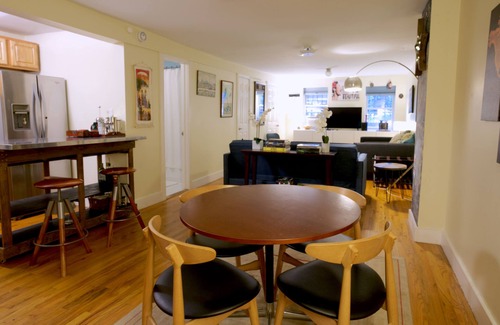 Park Slope Apartment | Brooklyn Townhouse Apartment, Garden, Spacious, Great Location, 1 Stop to City