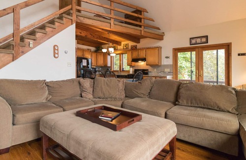 Valois Cottage | Brookside: A Beautiful Chalet-Style Getaway on the Shore of Seneca Lake!