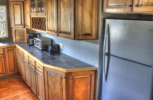 Weaverville House | BROOKSIDE COUNTRY RETREAT AND HORSE FARM