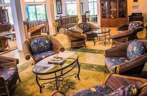 Pathadumbara Hotel | Brookside Nature Resort