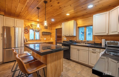 Wilmington House | Brookside Pines | 3 bd 2.5 bath in Wilmington, NY