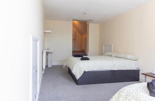 Portswood House | Brookvale Guest House Room 16