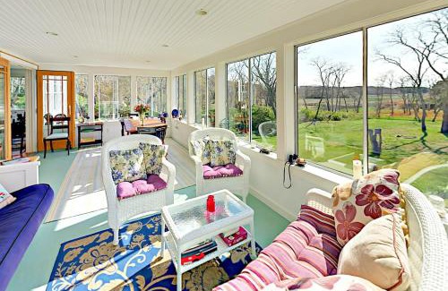 Wellfleet House | Brookview Bungalow