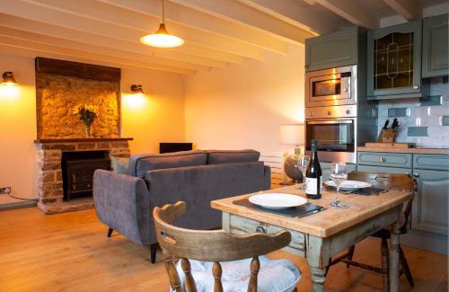Foolow House | Brosterfield Cottage