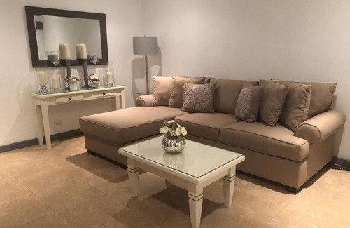 Hastings Apartment | Brownes Condominium 1