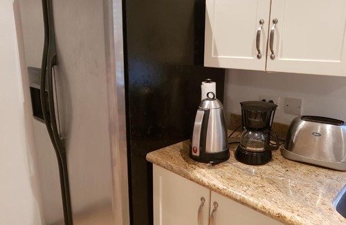 Hastings Apartment | Brownes Condominium 1