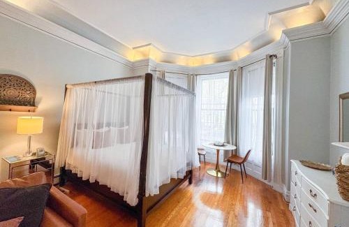 Back Bay Apartment | Brownstone Oversized Furnished Studio In Back Bay