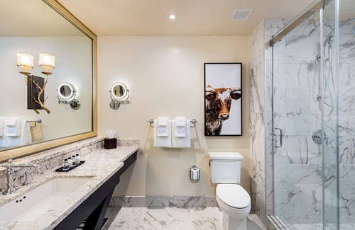 The Villages Hotel | Brownwood Hotel & Spa