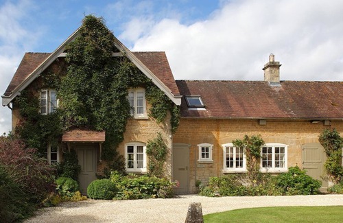 Chipping Norton Cottage | Bruern Cottages - Epsom (sleeps 5 + 1)