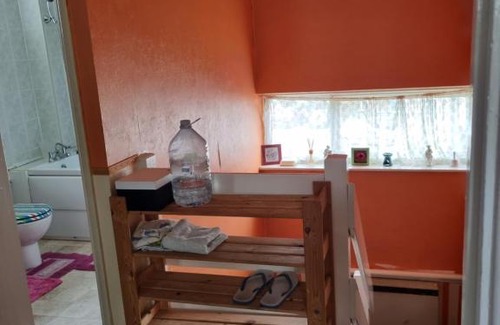 Luton Bed & Breakfast | Brussels Way