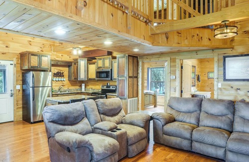 Bryant Cabin | Bryant Cabin Retreat: Hot Tub & Breathtaking Views