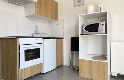 Quartier Chorier-Berriat Apartment | #BS | The Ingenious blue 💙 | Sleeps 4