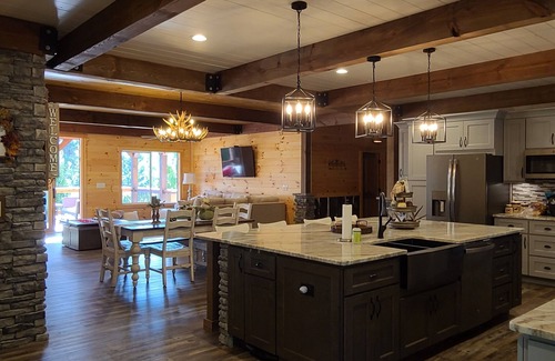 Eatonton Apartment | Bubba's Lodge at Lake Sinclair