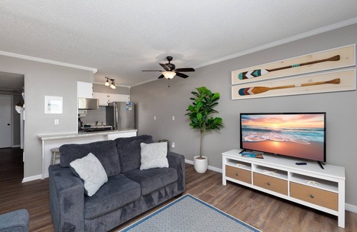 Sneads Ferry Condo | "Bubbles Up" Views-Beach-Pool-Relaxing-Comfort