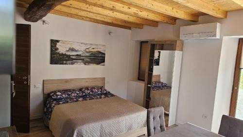 Laino Apartment | Bucaneve