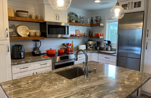 Manteo Condo | Buccaneer Village 423 - Latitude Adjustment | Canal Front | Updated
