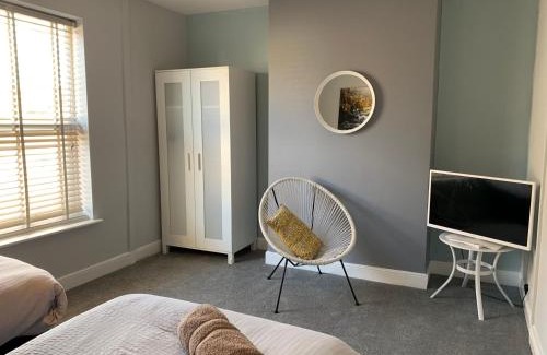 Kettering House | Buccleuch Apartment