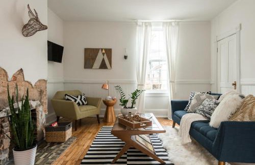 East Side Apartment | Buchanan