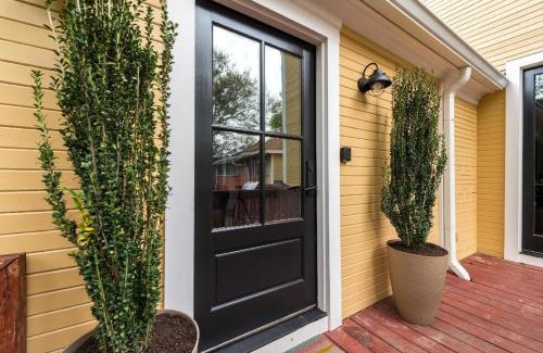 East Side Apartment | Buchanan