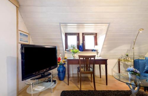 Kirchenlamitz Apartment | Buchhaus Vier - Dachgeschoss