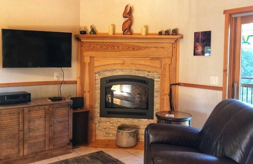 Purlear Cabin | Buck Mountain Retreat: Boone/Wilkesboro/W. Jefferson