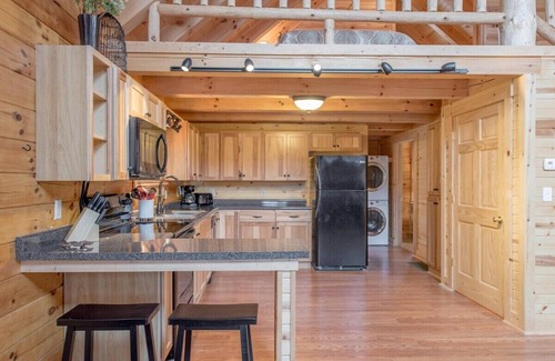 Rockbridge Cabin | Buck Ridge Cabin | Hocking Hills